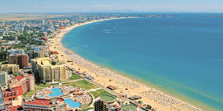 Новост. Пуснаха и "почивка за самотници" на морето